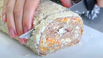 Новорічний шедевр із простих продуктів. Новий святковий рецепт печінкового рулету