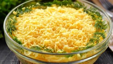 Салат з печерицями