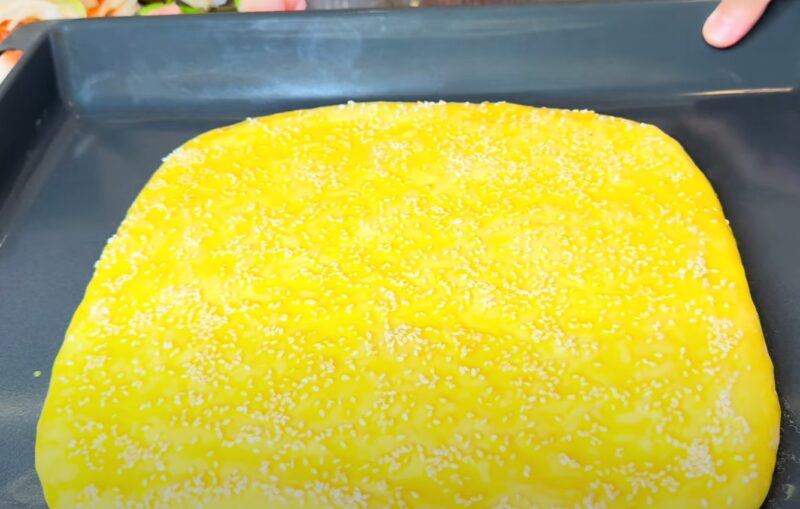 Сирний листковий пиріг: тісто 3 склянки, заміс 3 хвилини. Незрівнянна випічка з начинкою