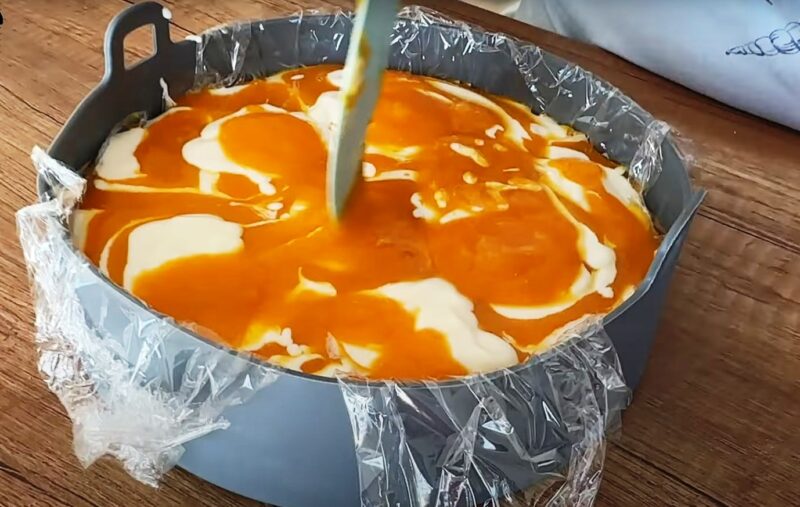 Надзвичайно смачний десерт із гарбуза та сиру. Простий рецепт без випічки та замісу