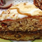 Бананово-горіховий торт зі згущеним молоком. Смачний десерт на святковий стіл