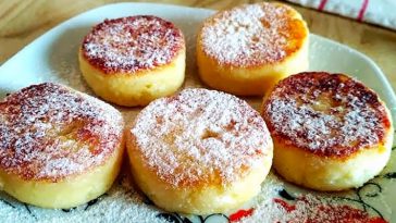 Ідеальний рецепт сирників без грама Борошна! Не розповзаються і добре тримають форму!