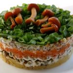 Пісний салат із доступних інгредієнтів, який з'їдається моментально