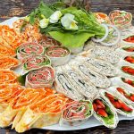 Найоригінальніші начинки для лаваша, якими просто не можна наїстися - ця страва стане окрасою святкового столу!