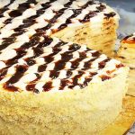 Дуже смачний і головне дешевий торт на кефірі - вже 20 років готую цей десерт на всі свята