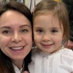 "Різдвяний настрій": гімнастка Лілія Подкопаєва замилувала фото молодшої доньки
