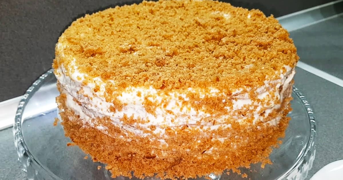 Шикарний торт «Джулія» без духовки: готовий за 15 хвилин і підкорює всіх!