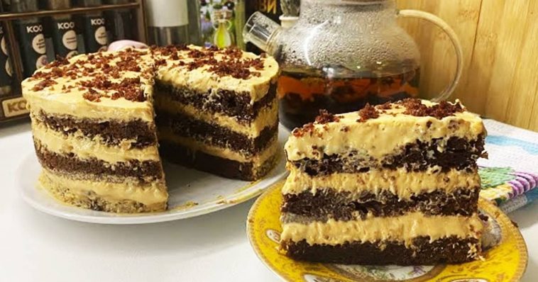 Торт «Юлія»: вологий і ніжний без ваги, міксера та пропитки!