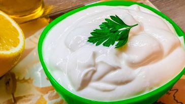 Домашній майонез за 5 хвилин: смачніше за магазинний, зберігається до 7 днів!