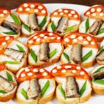 Буду готувати улюблену підбірку святкових бутербродів на Новий рік. Щира рекомендація