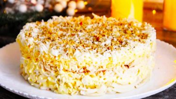 Салат "Афродіта" - гості зʼїли за 1 хв. Новинка на свята, яка здивує всіх своїм смаком та виглядом