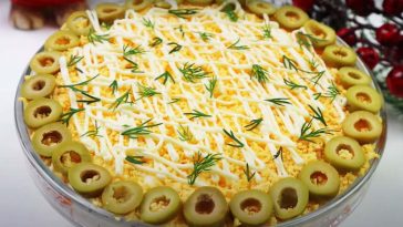 Салат без якого мій чоловік не може. Просить його готувати на усі свята