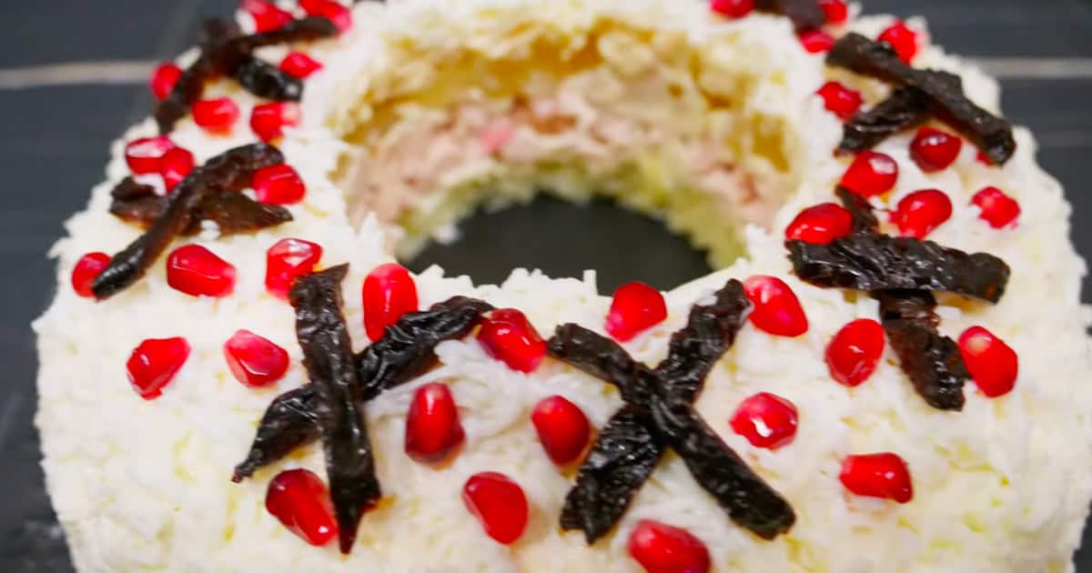 Салат «Вишиванка»: Неповторний смак України – рецепт, який здивує всіх