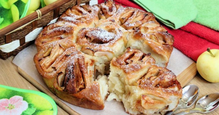 Яблучний пиріг “Ромашка” полюбився усім домашнім - шарлотку більше не готую!