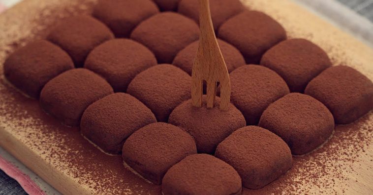 Шоколадні трюфелі за 5 хвилин всього з 2-х інгредієнтів, і жодного клопоту з духовкою