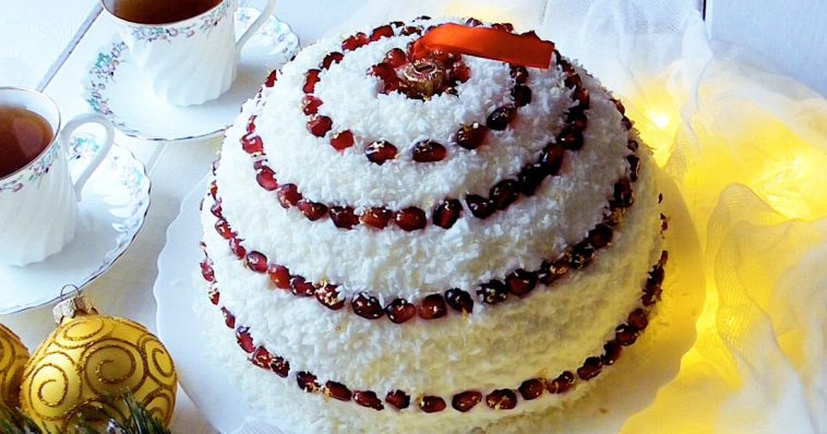 Святковий тортик “Ялинкова іграшка”! Дуже смачна начинка і крем! Так просто і так красиво!