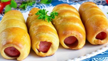 Сосиски в дріжджовому тісті в духовці. Улюблена страва багатьох! Дуже вдалий рецепт