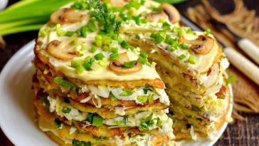 картопляний торт з начинкою! Я об’їдаюсь ним! Це дуже смачно.