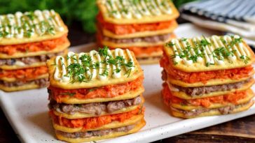 Закусочні міні-тортики з крекерів з найбюджетніших продуктів - гідна заміна бутербродам