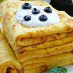 Млинці на кислому кефірі. Не спішіть виливати зіпсований кефір