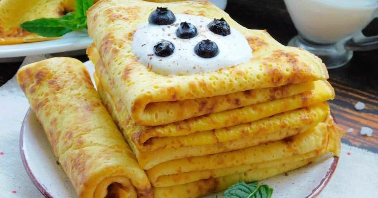 Млинці на кислому кефірі. Не спішіть виливати зіпсований кефір