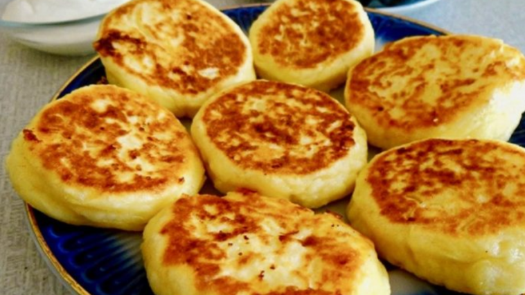 Апетитні сирники – ідеальний рецепт, готовий менш ніж за 20 хвилин