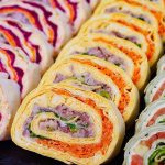 Швидкі та смачні закусочні рулети: 3 ідеї для святкового столу за 15 хвилин
