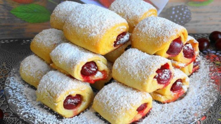 Печиво «Зимові вишні»: хрусткий десерт за 30 хвилин