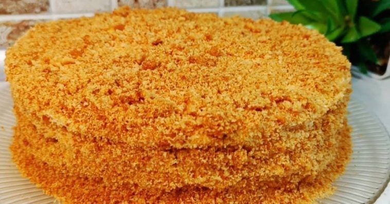 Торт без духовки за 30 хвилин: Простий рецепт без розкатки, який полюбить вся сім'я