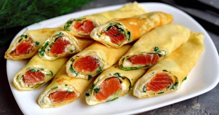 Розкішні млинці для гостей: смачні, ніжні та ідеальні на святковий стіл!