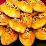 Гора за 30 хвилин: Тісто як пух без дріжджів і кефіру – секрет успіху!