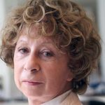 Лію Ахеджакову