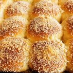 Секрет ідеального тіста: бабусин рецепт пухкої випічки як хмара!