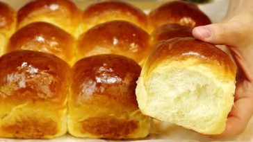 Ностальгія в кожному шматочку: пишні та ароматні здобні булочки, як у дитинстві