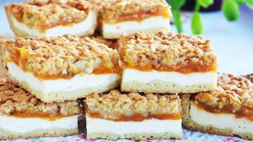 Фірмовий тертий пиріг з сиром і варенням, який зникає за 15 хвилин!