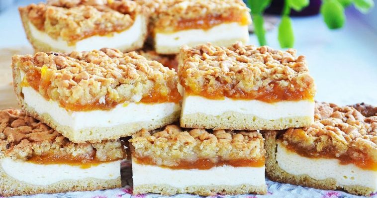 Фірмовий тертий пиріг з сиром і варенням, який зникає за 15 хвилин!