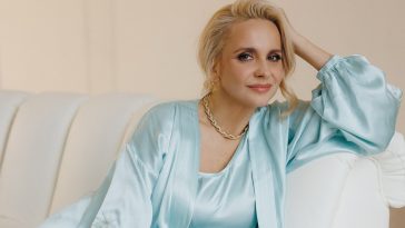 "Маленький позитивчик": Лілія Ребрик показала нове кумедне відео з 10-місячною Адель