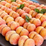 Домашні персики: неймовірно смачний і ароматний десерт своїми руками