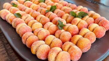 Домашні персики: неймовірно смачний і ароматний десерт своїми руками