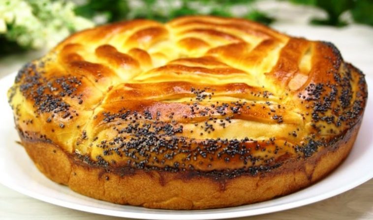 Яблучний Шедевр: Найсоковитіший Пиріг із Щедрою Начинкою!