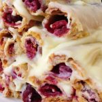 Ностальгічний торт із дитинства – бабусин рецепт, перевірений часом!