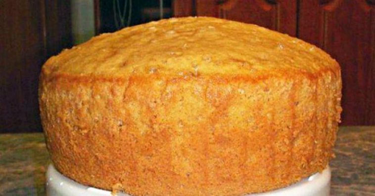 Повітряний бісквіт на лимонаді: секрет ідеальної висоти!