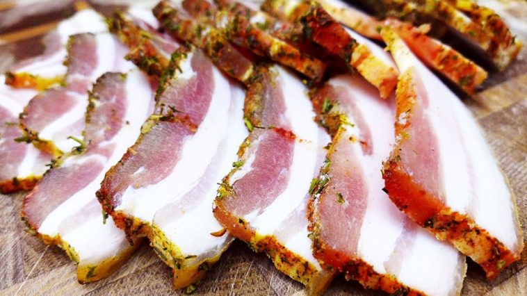 Сало по-українськи: секретний рецепт ідеального смаку!