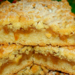 Домашній тертий пиріг із яблуками – рецепт із сімейною історією