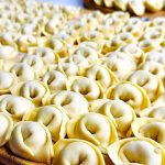 Ідеальне тісто для пельменів, чебуреків та вареників: заварне тісто залишилося в минулому!