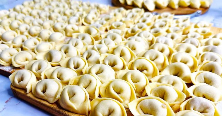 Ідеальне тісто для пельменів, чебуреків та вареників: заварне тісто залишилося в минулому!