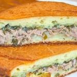 Швидкий наливний пиріг – смачно, ситно та просто!