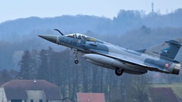 F-16 та Mirage-2000 допомогли ЗСУ збити 34 російські ракети та 100 безпілотників у масованій атаці (ВІДЕО)