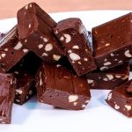 🍫 Шоколадний десерт за 5 хвилин: всього 3 інгредієнти — і вже до чаю!