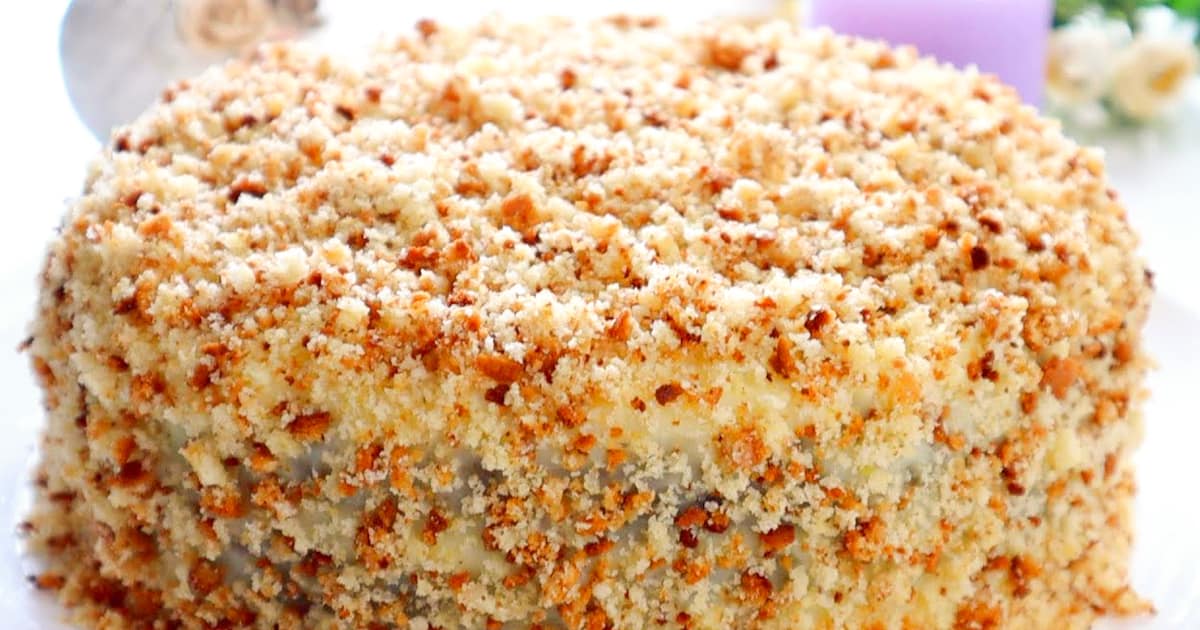 Медовик із лимонним кремом – ніжний, як пух! Без розкочування коржів, готується легко і просто